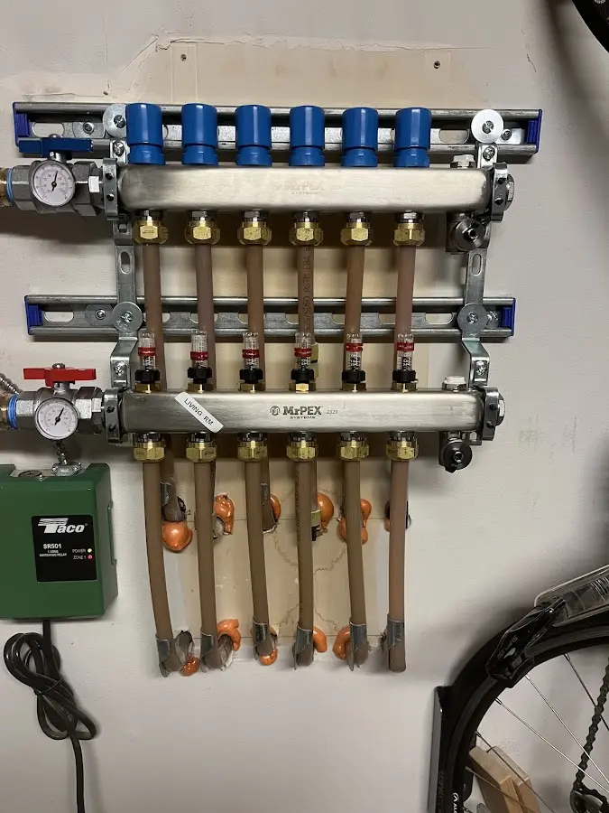 Plumber performing Gas Leak Detection at a residential property in Mountain View Acres